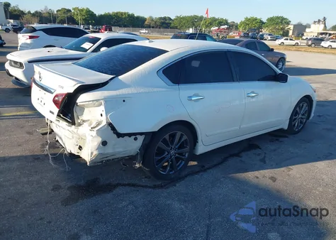 2018 Nissan Altima 2.5 Sr z USA, uszkodzony, nr VIN 1N4AL3AP5JC278276